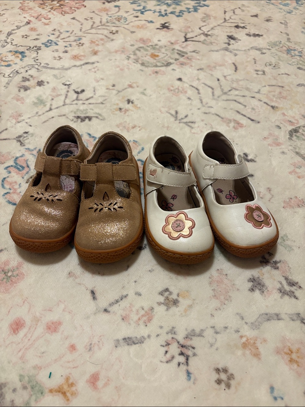 2 Livie & Luca Girls' Mary Janes in Gold Glitter and White with Flower Appliques